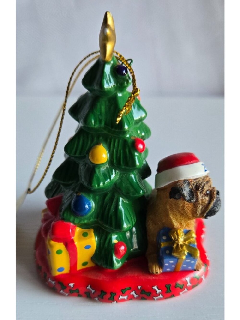 Danbury Mint 2015 Annual Pug Christmas Ornament "Waiting for Santa" Brown Pug - Picture 4 of 6